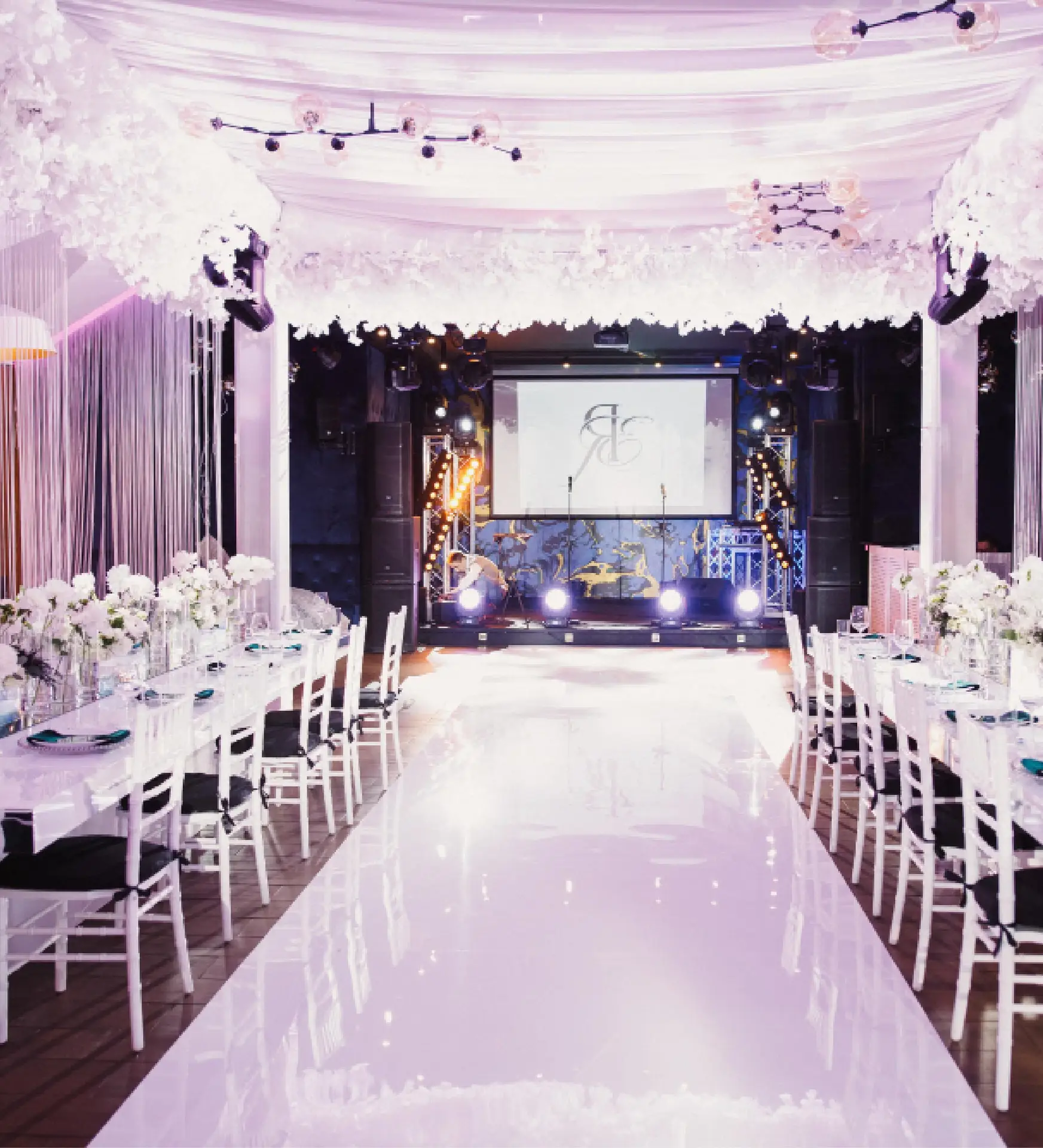 Elegant Wedding Stream